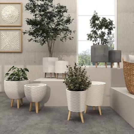 Plant Pots & Decorative Planters Collection