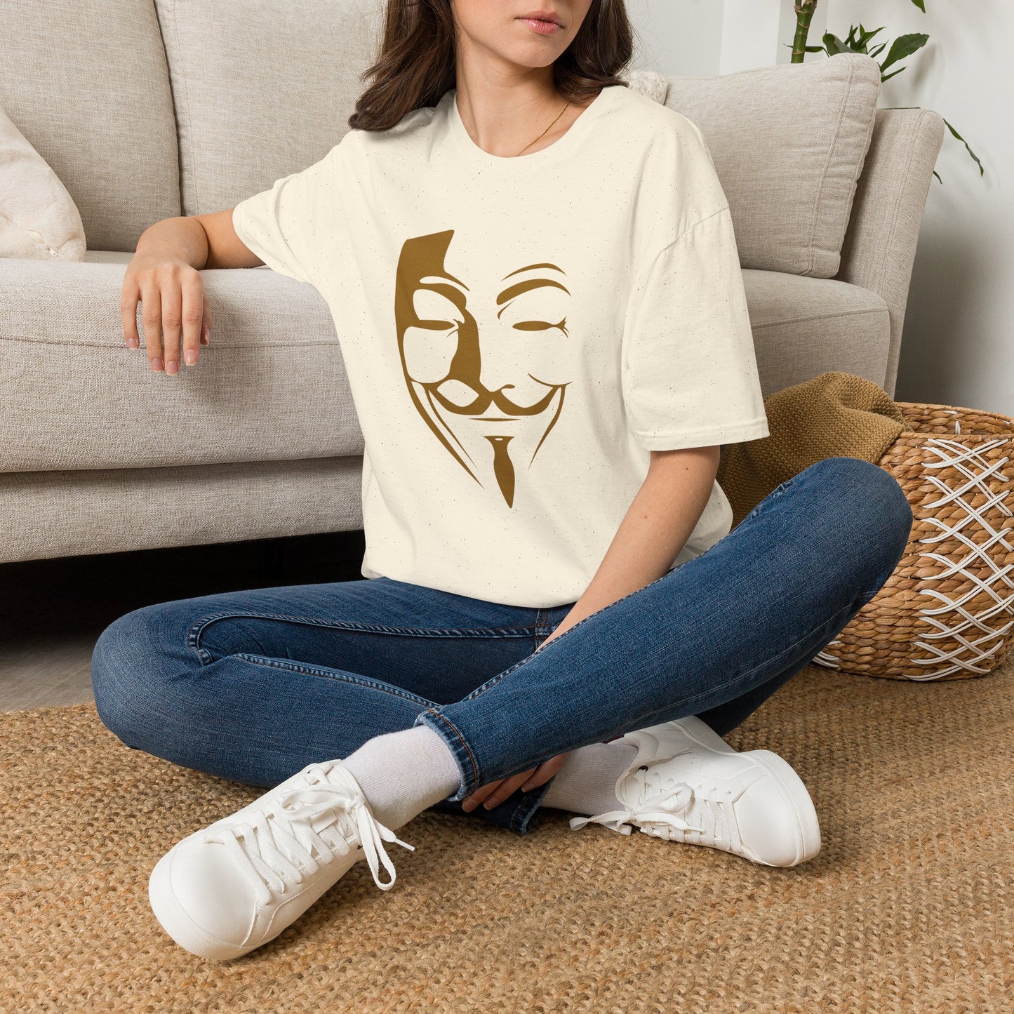 Guy Fawkes Mask T-Shirt — Anonymous/V for Vendetta Inspired Graphic Tee