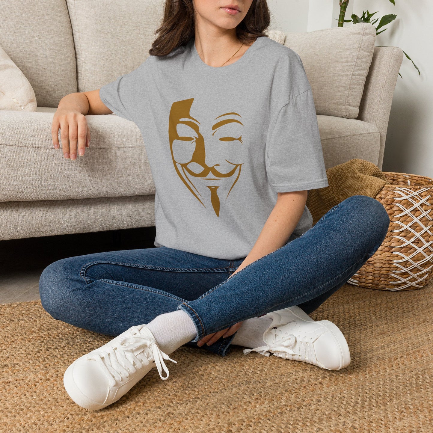 Guy Fawkes Mask T-Shirt — Anonymous/V for Vendetta Inspired Graphic Tee