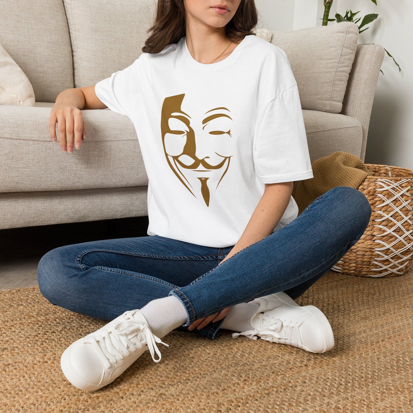 Guy Fawkes Mask T-Shirt — Anonymous/V for Vendetta Inspired Graphic Tee