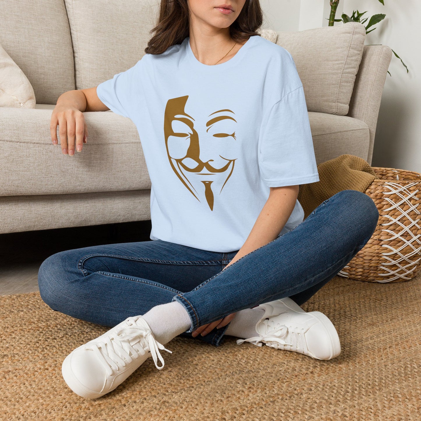 Guy Fawkes Mask T-Shirt — Anonymous/V for Vendetta Inspired Graphic Tee