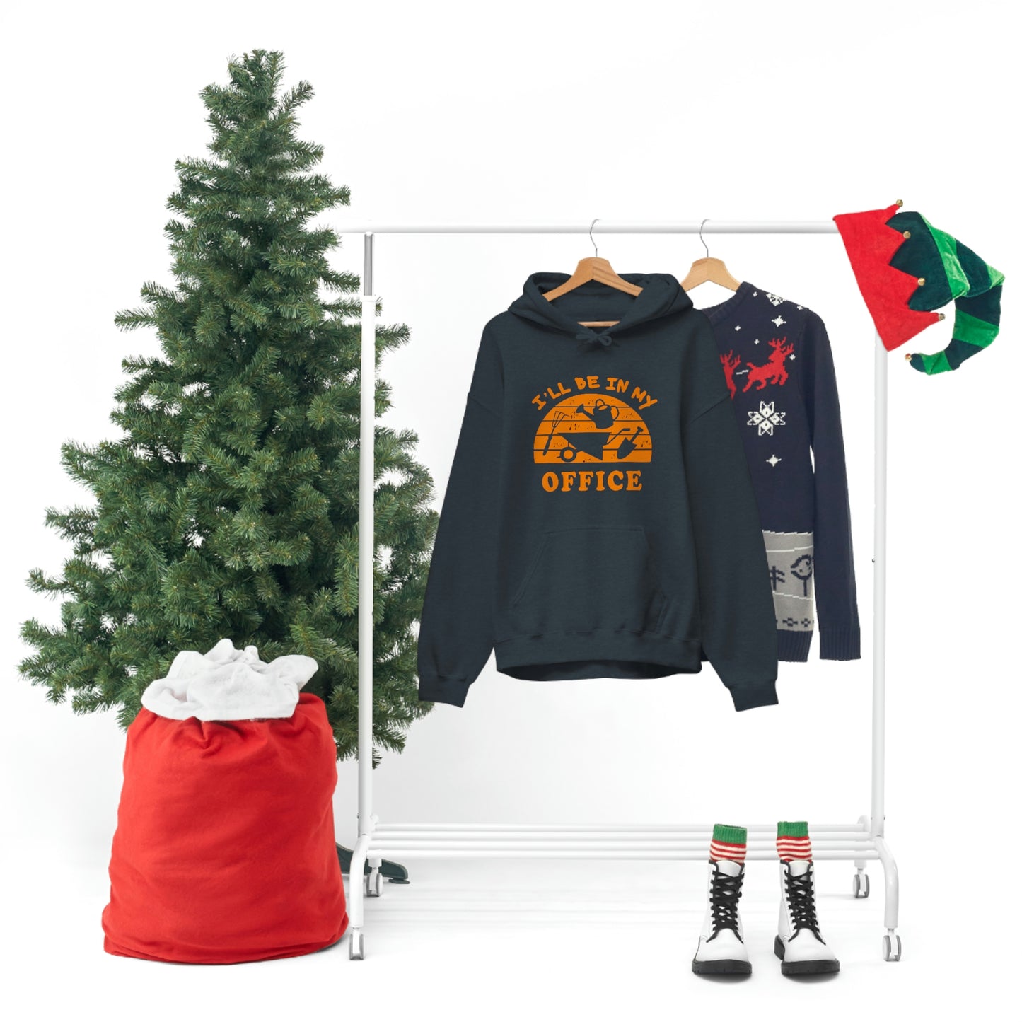 MY PLANTS NEED MY Unisex Heavy Blend™ Hooded Sweatshirt