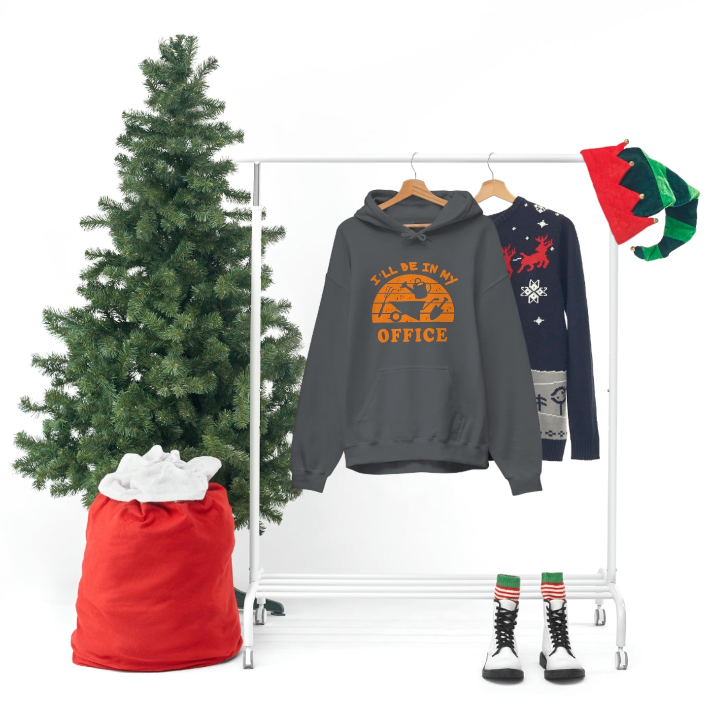 MY PLANTS NEED MY Unisex Heavy Blend™ Hooded Sweatshirt